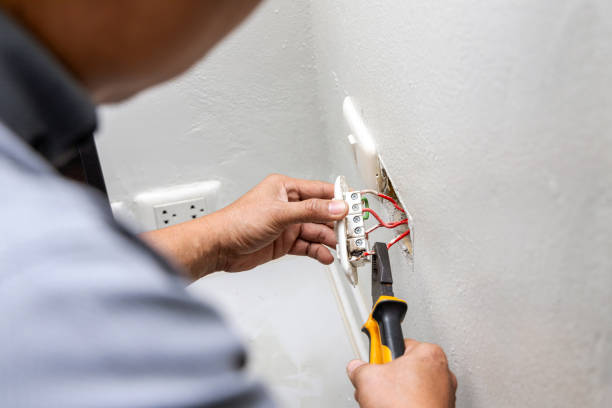Best 24-Hour Electrician  in Weatogue, CT